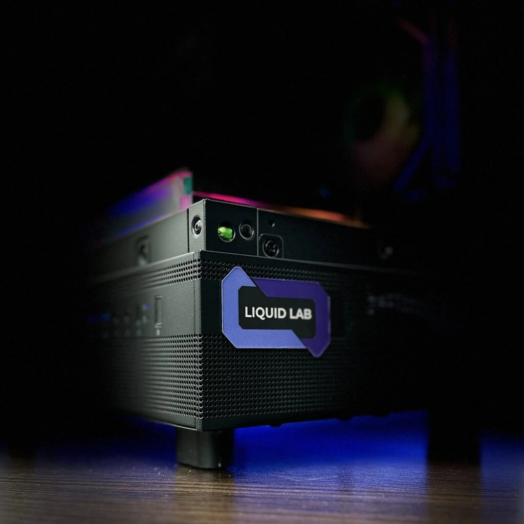 Pro 32 2K